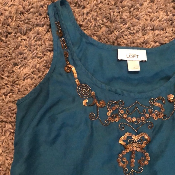 Cotton Silk blend tank with beautiful neck decor - Picture 3 of 5